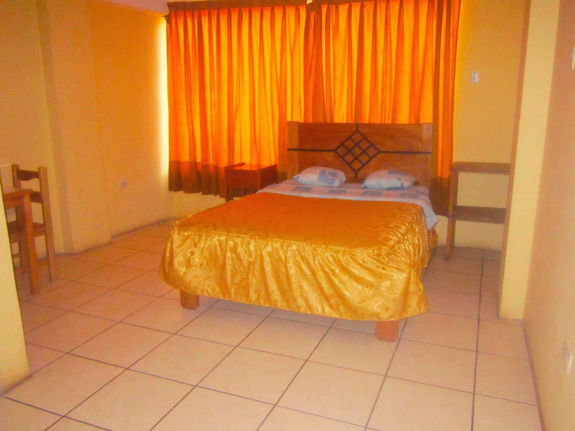 Hostal Sol Imperial Куско Экстерьер фото